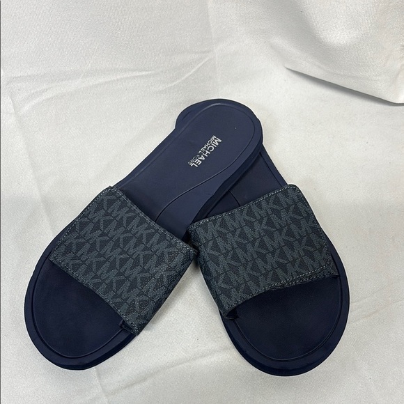 Michael Kors Navy Slide Eva sole velcro adjustable sandal slip in shoes size 8 - Picture 1 of 12